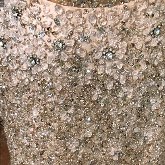 TERANI COUTURE - Picture 6 of 9